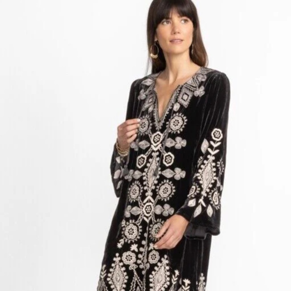 Johnny Was Liona Velvet Kimono Sleeve Dress Flowers Embroidery Black XL